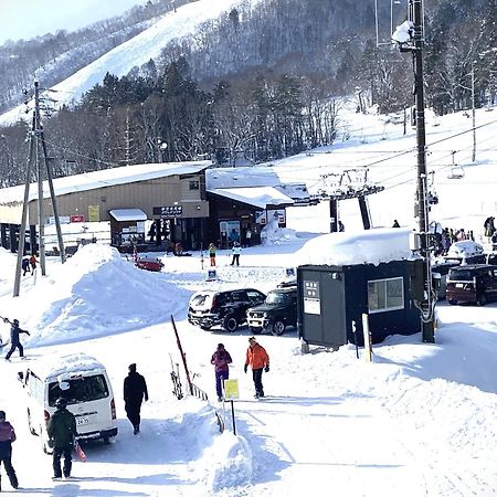白馬パウダーマウンテン Hotell Hakuba Eksteriør bilde
